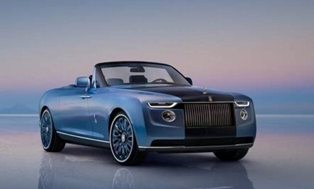 The Pinnacle of Electric Luxury: Rolls-Royce Electric Cars