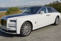 The Epitome of Luxury: Rolls Royce Phantom - A Timeless Masterpiece