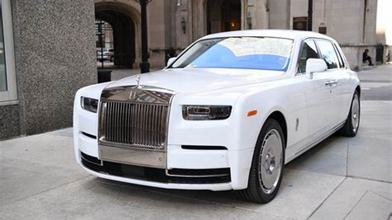 Unveil the Pinnacle of Luxury: 2023 Rolls-Royce Phantom for Sale