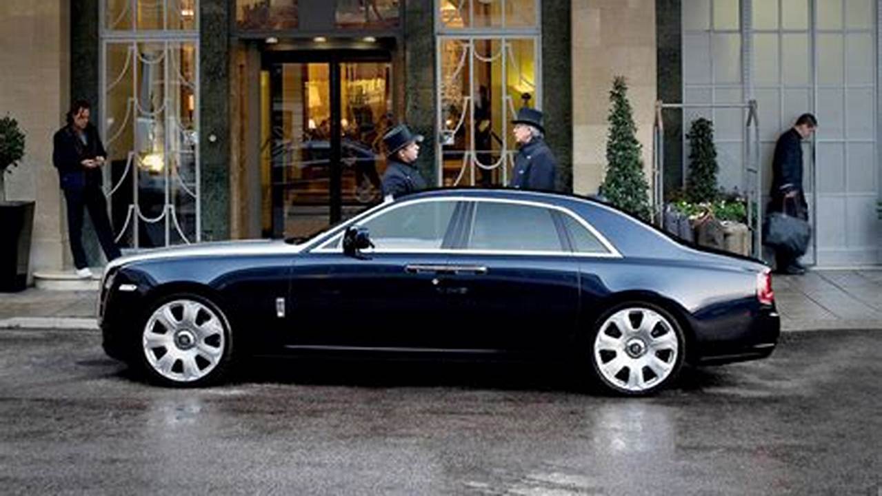 The Ultimate Guide to Rolls-Royce Chauffeurs: Luxury and Prestige at Your Fingertips