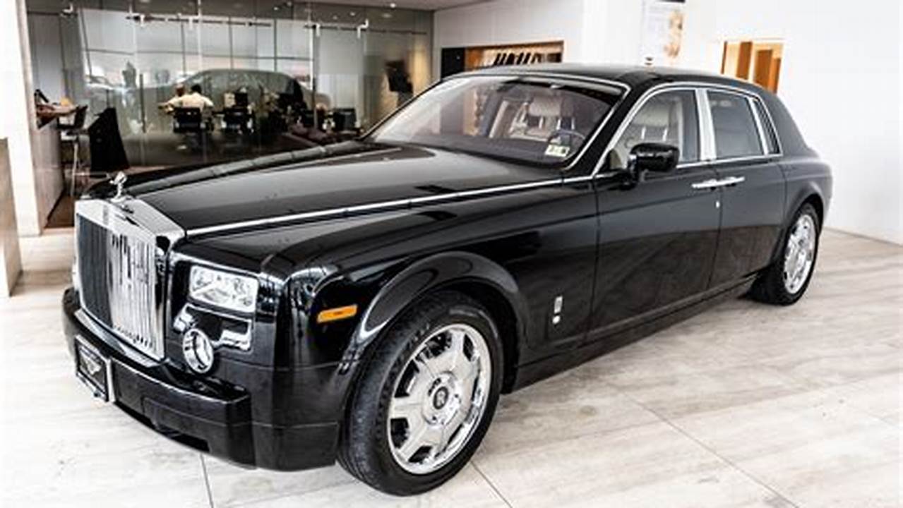 Own a slice of luxury: Explore our collection of pre-owned Rolls-Royce Phantoms today!